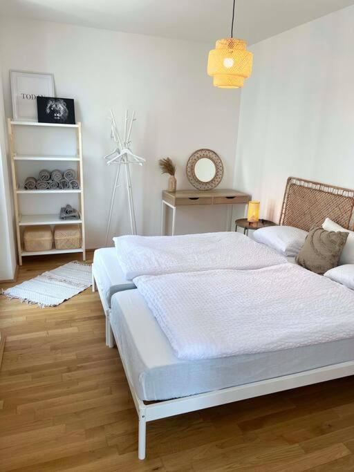 Donaublick Oasis: Stylische Wohnung Vienne Extérieur photo